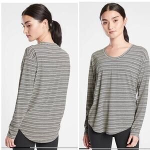 Athleta Cloudlight Stratus Striped Top Whisper Stripe Black/ White Size Small